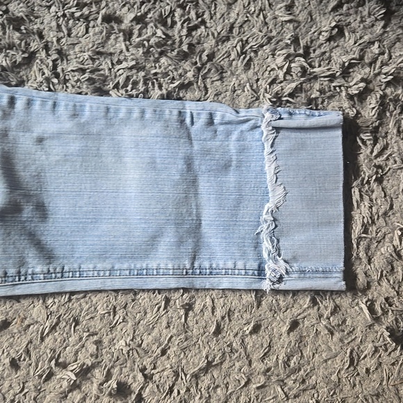 Women's Mudd vintage jean capri like new size 5 - Picture 4 of 7